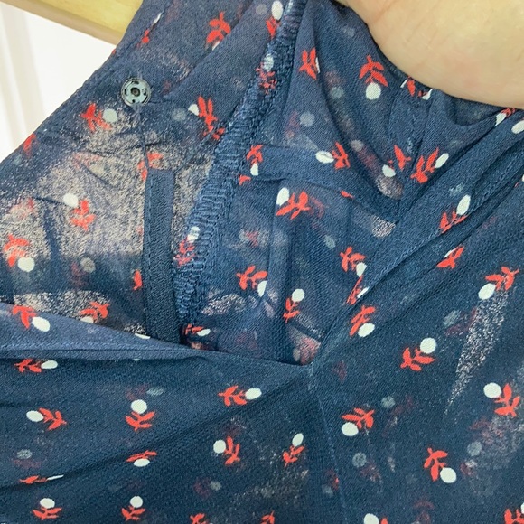 NWT French Connection flowy dress. Size 12 - Picture 9 of 10